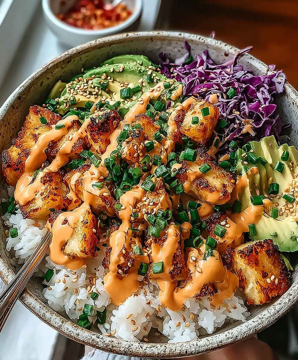 Bang Bang Hähnchen Bowl